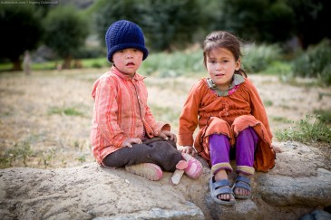 Чумазые кашмирские дети