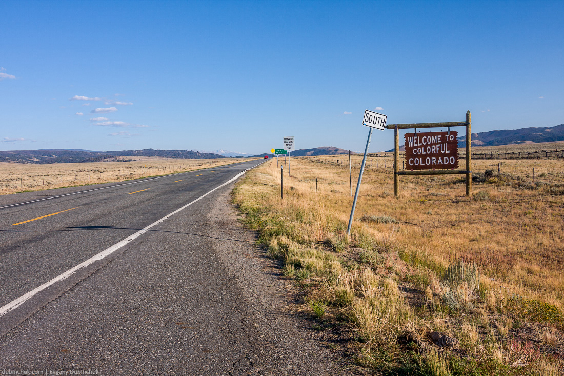 Добро пожаловать в Колорадо! Одиночное велопутешествие по Америке. Welcome to colorful Colorado sign. 