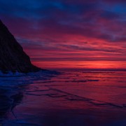 Зимний Байкал - фото льда на рассвете. Путешествие на Байкал на коньках. Winter Baikal - photo of ice at sunrise. Ice skates tour